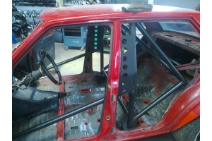 roll cage ae70
